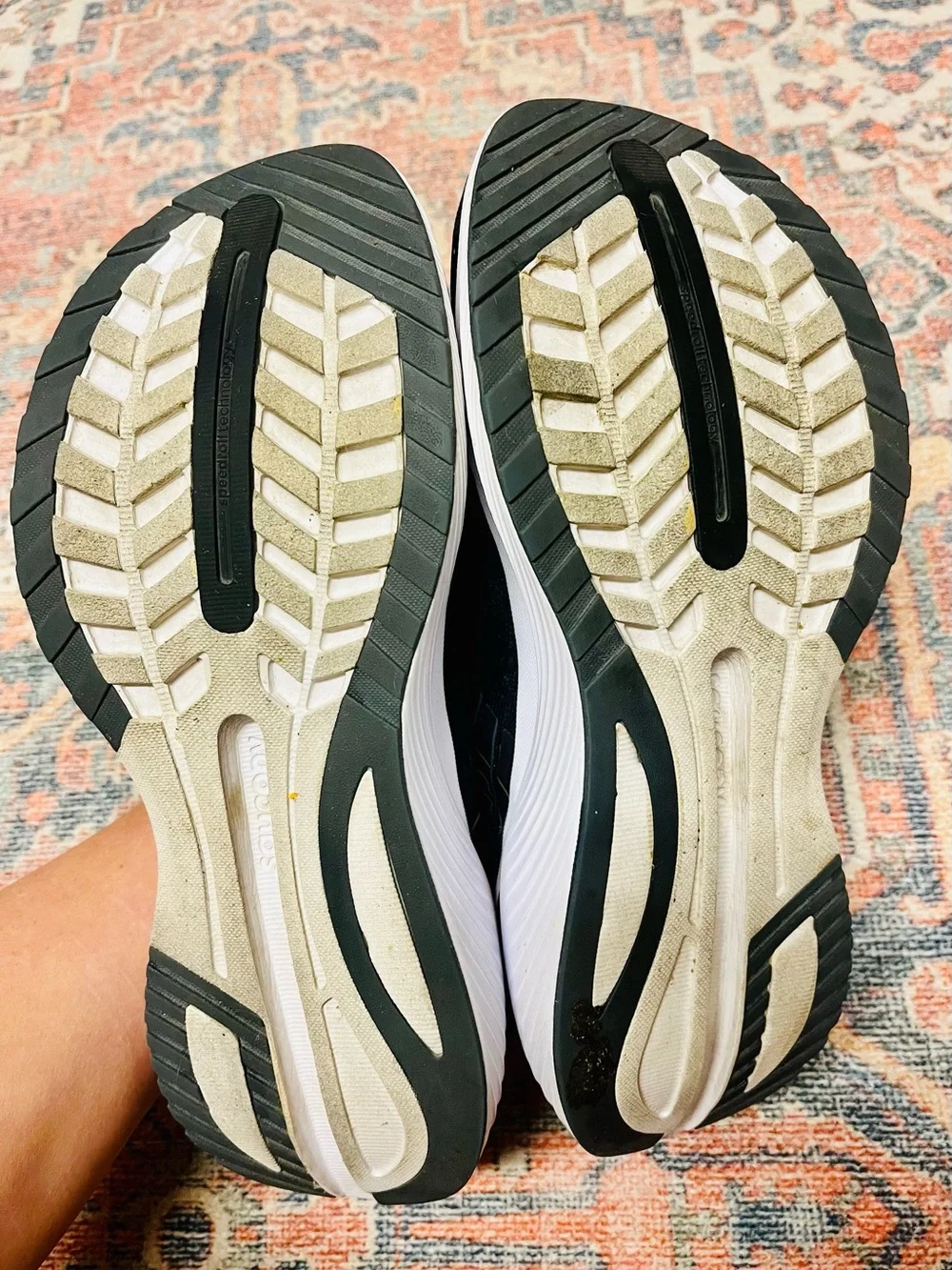 Saucony Women's Endorphin Shift 3 Running Shoes - Picture 7 of 8